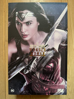 Hottoys Hot Toys 1/6 Scale MMS451 MMS 451 Justice League Wonder Woman Gal Gadot (Deluxe Version) Action Figure NEW (Poor Box)