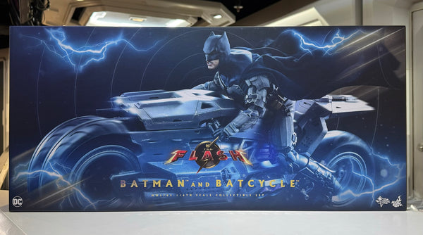 Hottoys Hot Toys 1/6 Scale MMS705 MMS 705 The Flash - Batman & Batcycle (Set of 2) Action Figure NEW